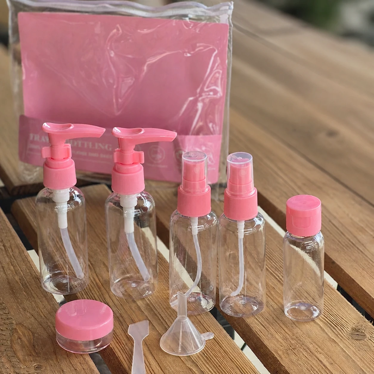 ست بهداشتی 8 تکه مسافرتی